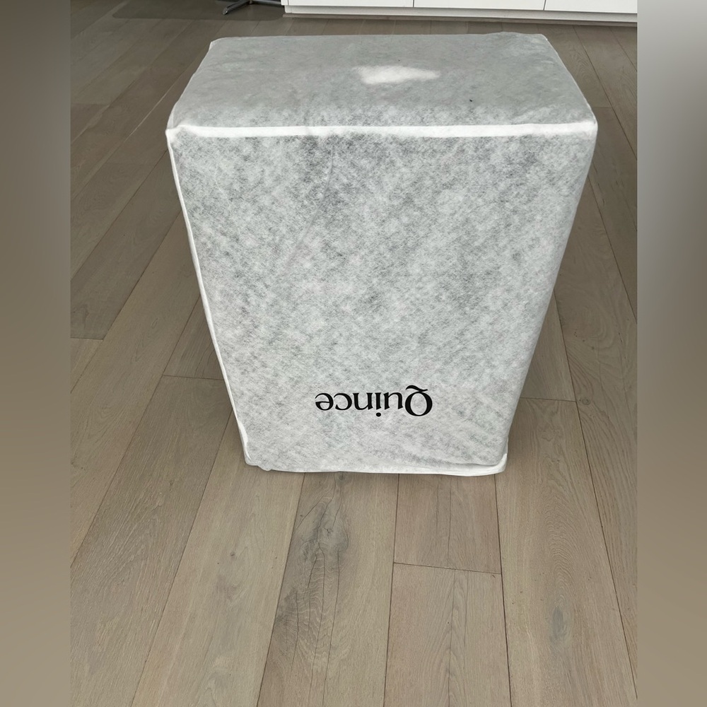 QUINCE  Expandable Large Check-In Suitcase - Picture 15 of 16